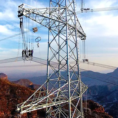 Torre de comunicación de telecomunicaciones de señal de radio de acero tubular galvanizado monopolo